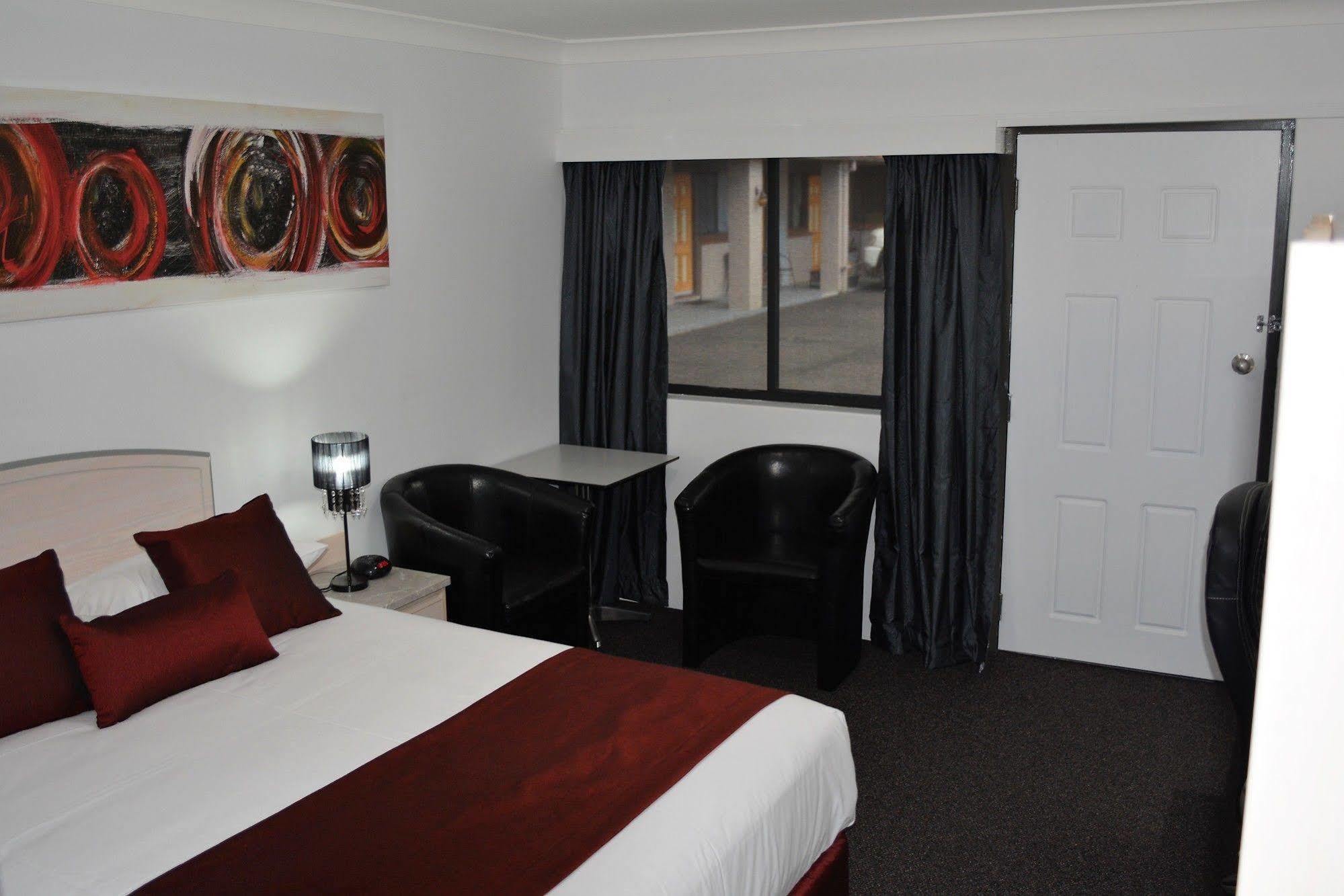 Alabaster Motor Inn Taree Exterior foto